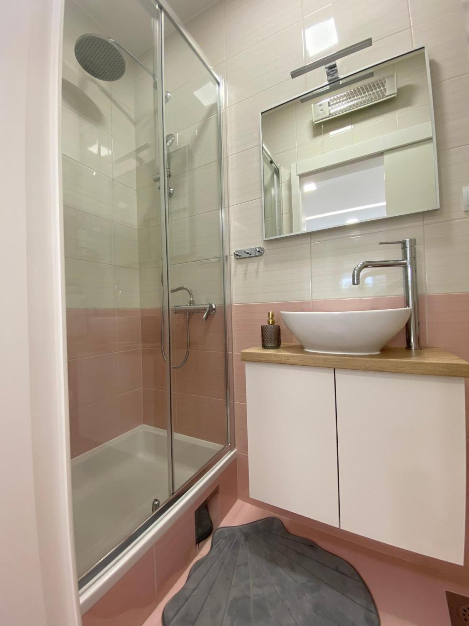 Deluxe Apartments Kate Makarska Extérieur photo
