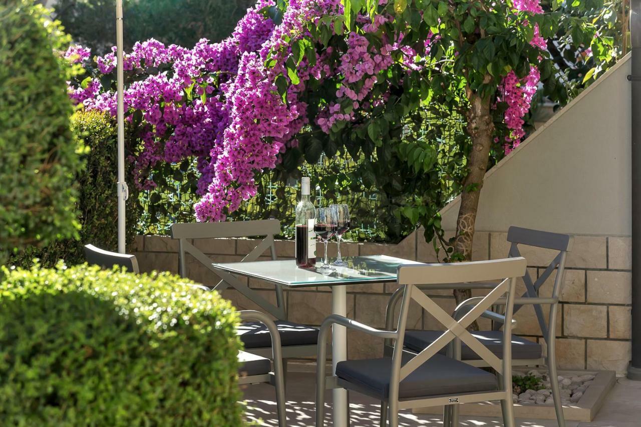 Deluxe Apartments Kate Makarska Extérieur photo