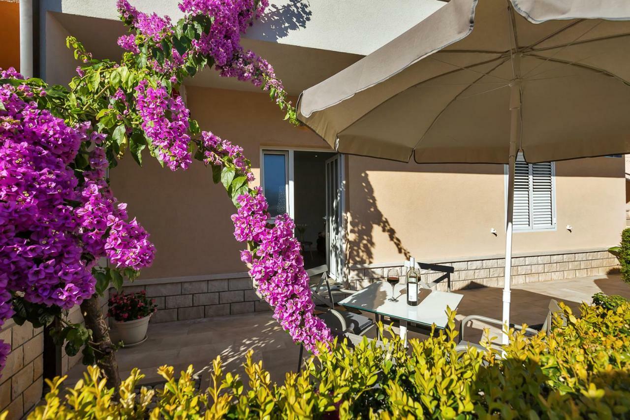 Deluxe Apartments Kate Makarska Extérieur photo