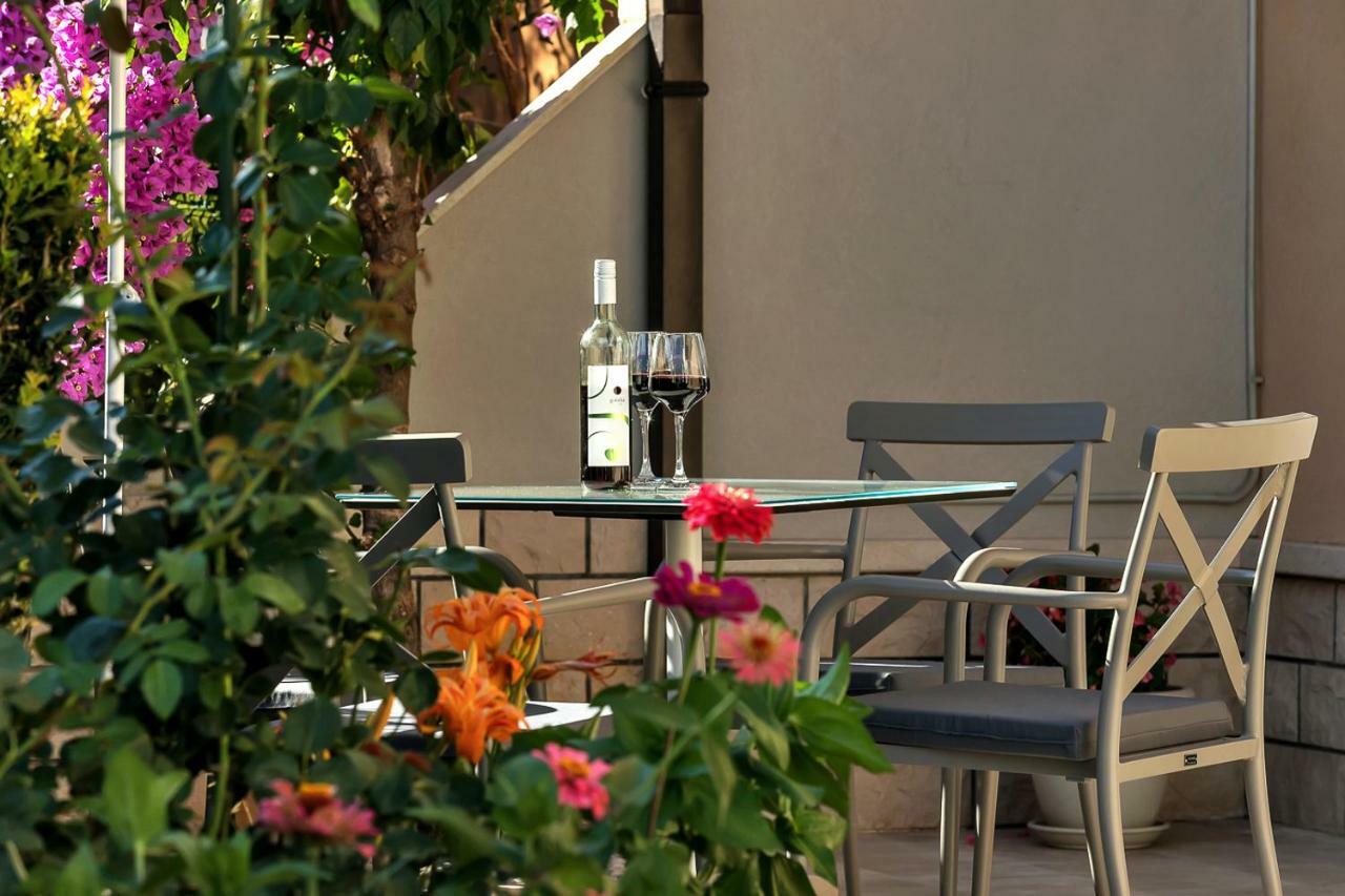 Deluxe Apartments Kate Makarska Extérieur photo